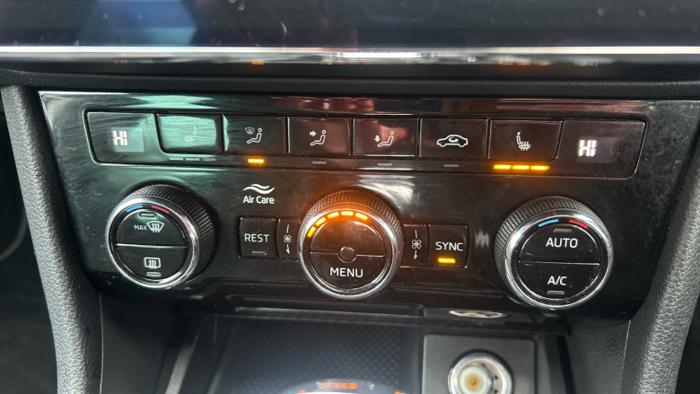 Skoda Superb 2.0 TSI 190 Sport Line Plus 5dr DSG Petrol Hatchback